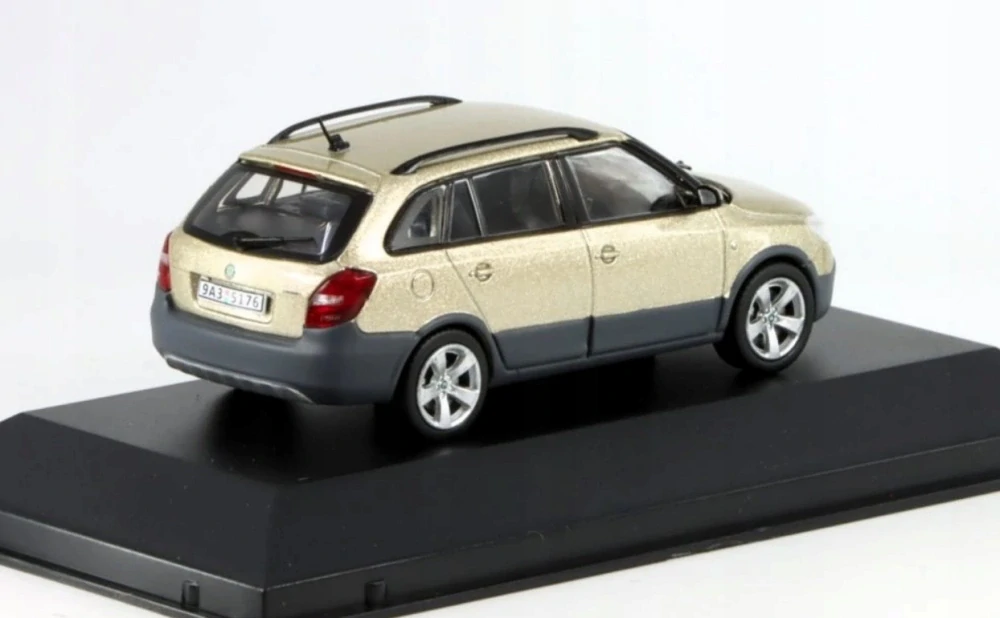 Deagostini - Škoda Fabia Scout - 1:43