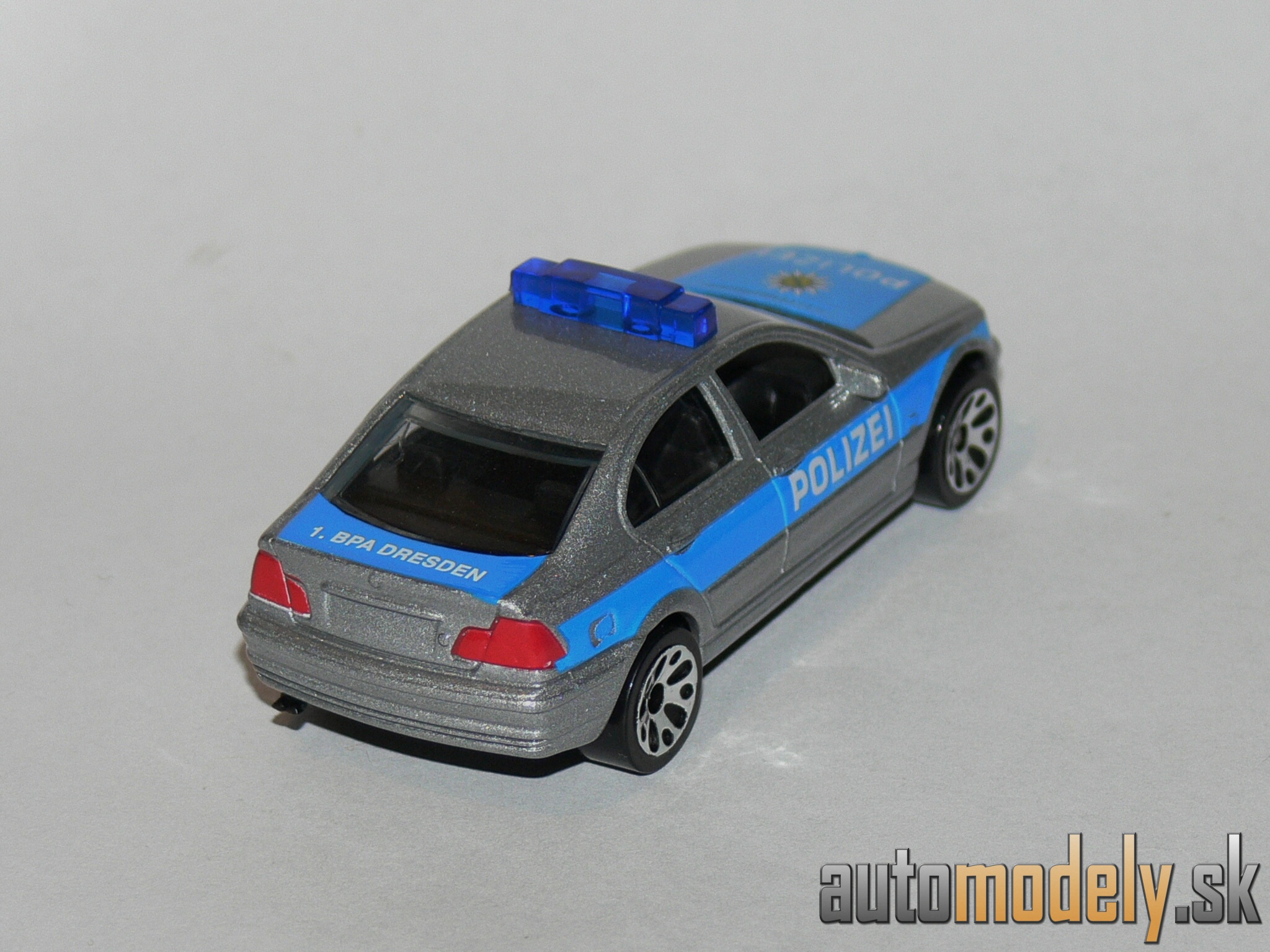 Matchbox - BMW 328i - 1:59