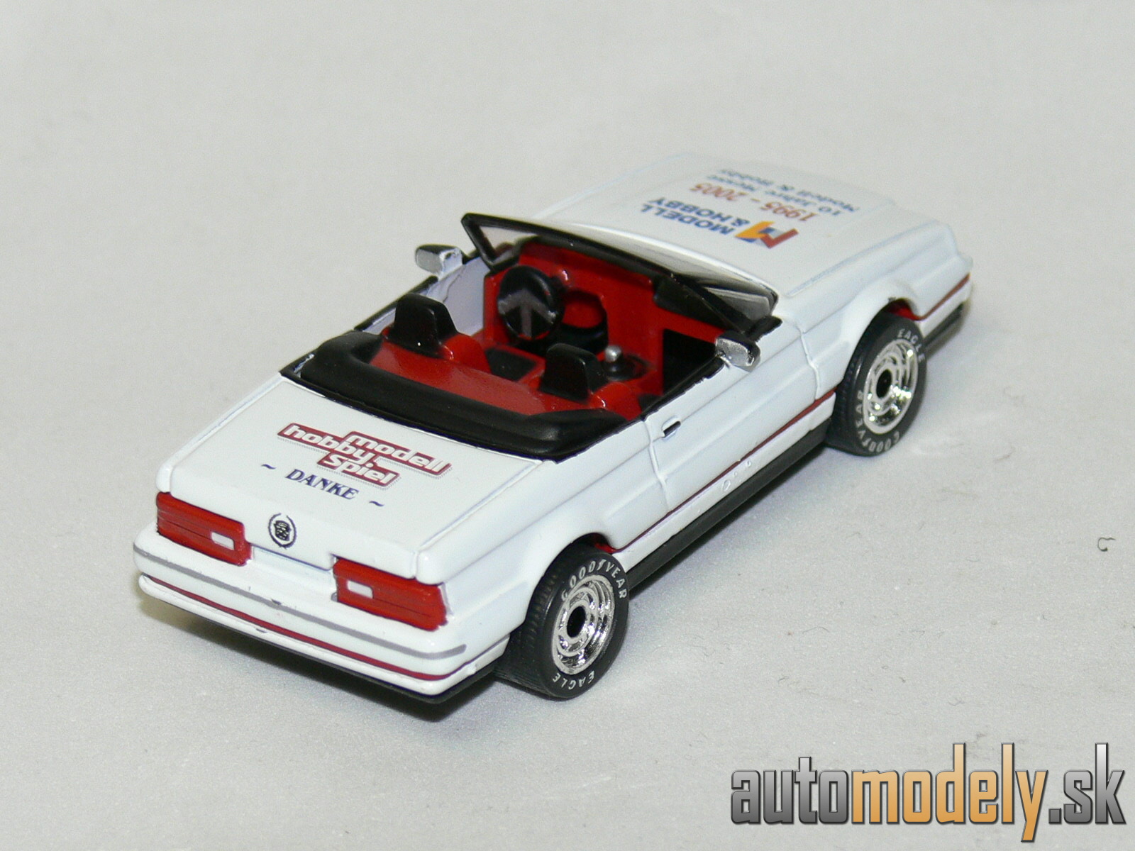 Matchbox - Cadillac Allanté - 1:60