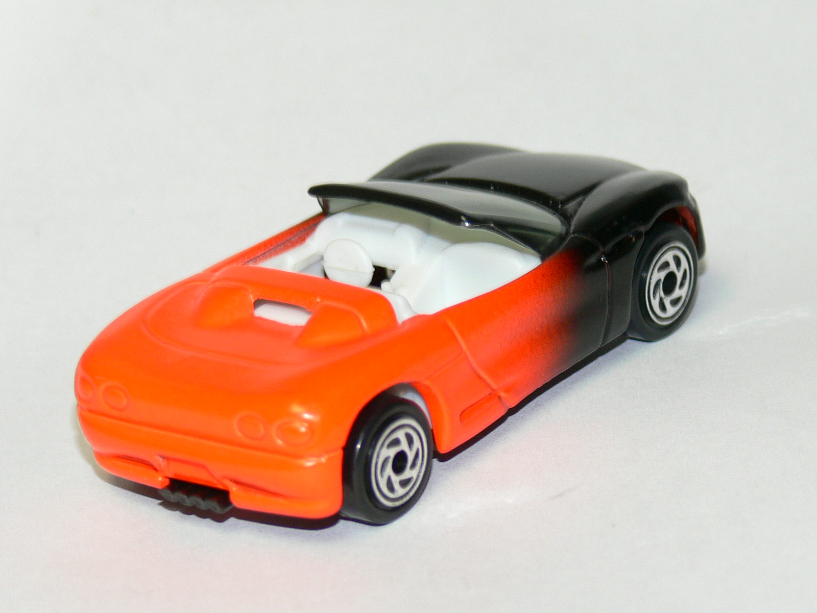 Matchbox - Corvette Sting-Ray III - 1:58