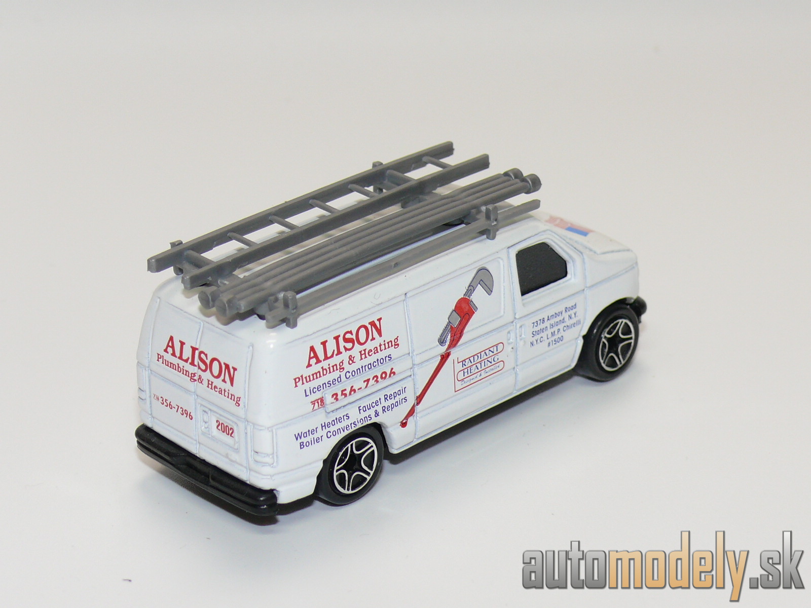 Matchbox - Ford Panel Van - 1:80