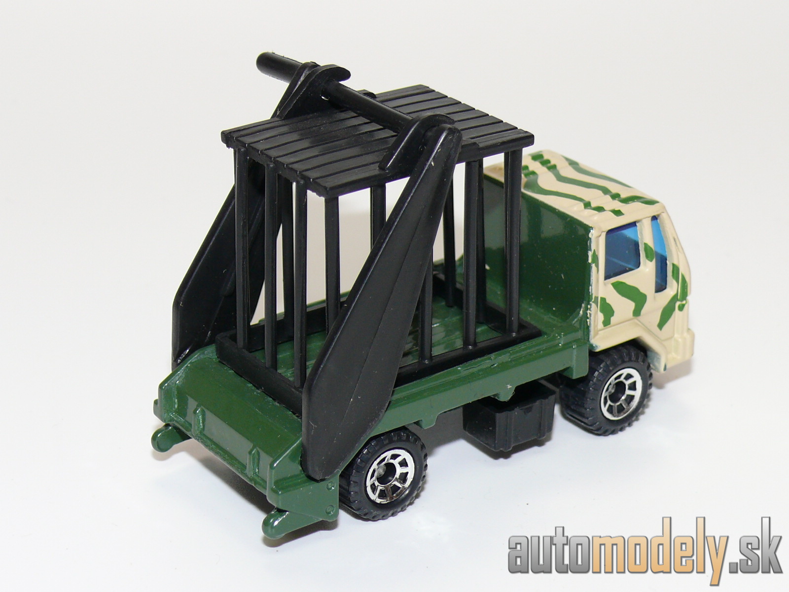 Matchbox - Ford Cargo Skip Truck - 1:74