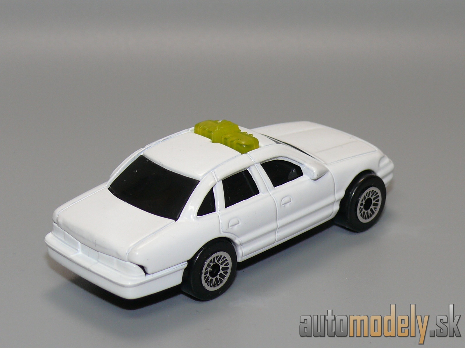 Matchbox - Ford Crown Victoria - 1:70