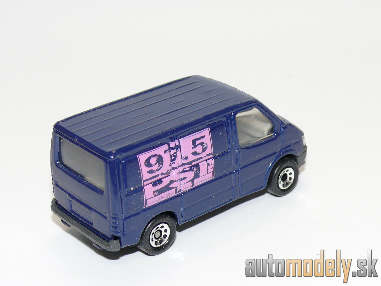 Matchbox - Ford Transit - 1:63