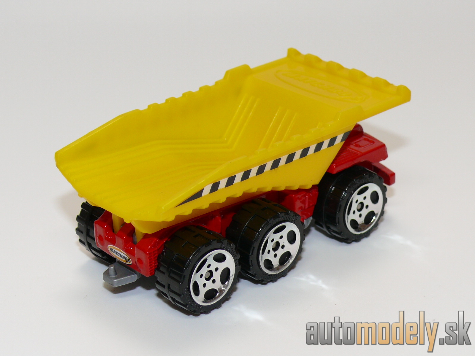 Matchbox - Dump Truck - 1:140