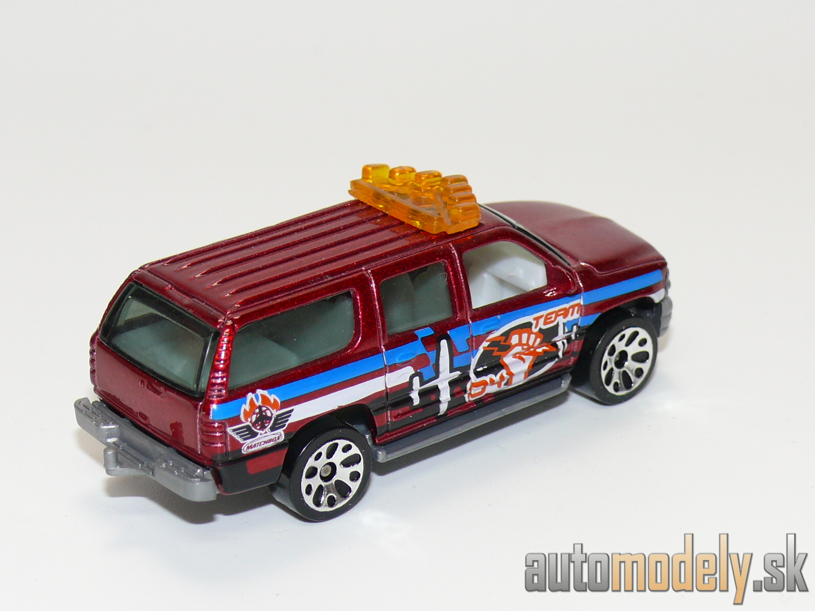 Matchbox - 2000 Chevrolet Suburban - 1:76