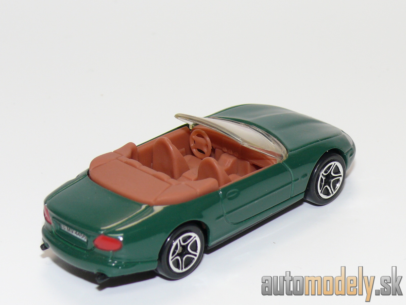Matchbox - Jaguar XK8 - 1:62