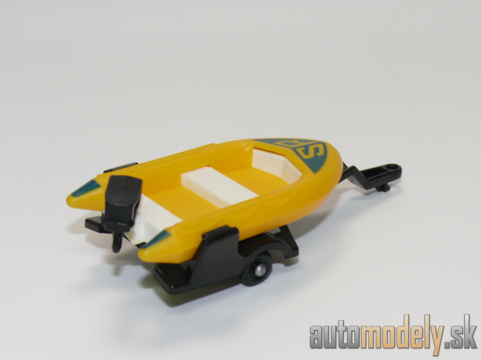 Matchbox - Trailer + Inflatable