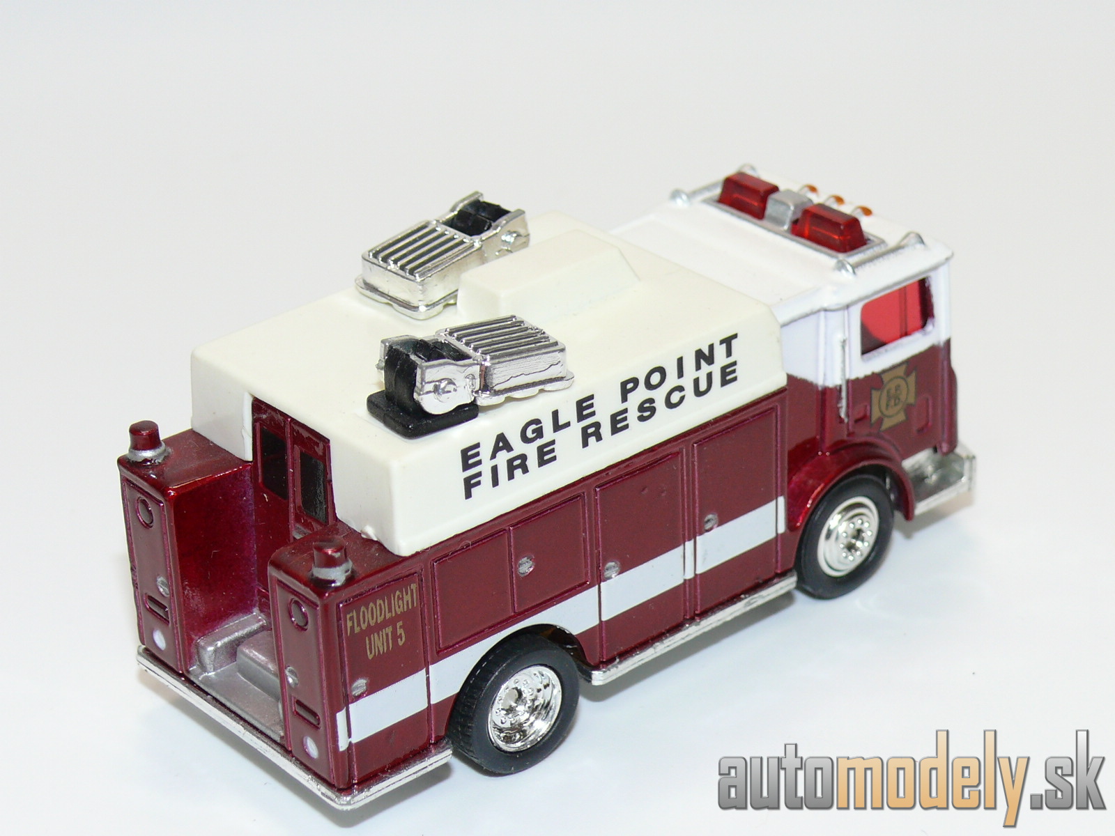 Matchbox - Mack Auxiliary Power Truck - 1:84