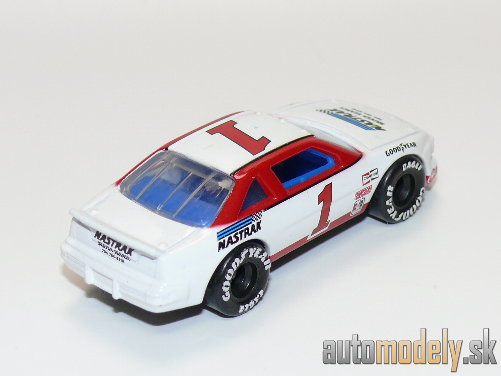 Matchbox - Pontiac Grand Prix - 1:66