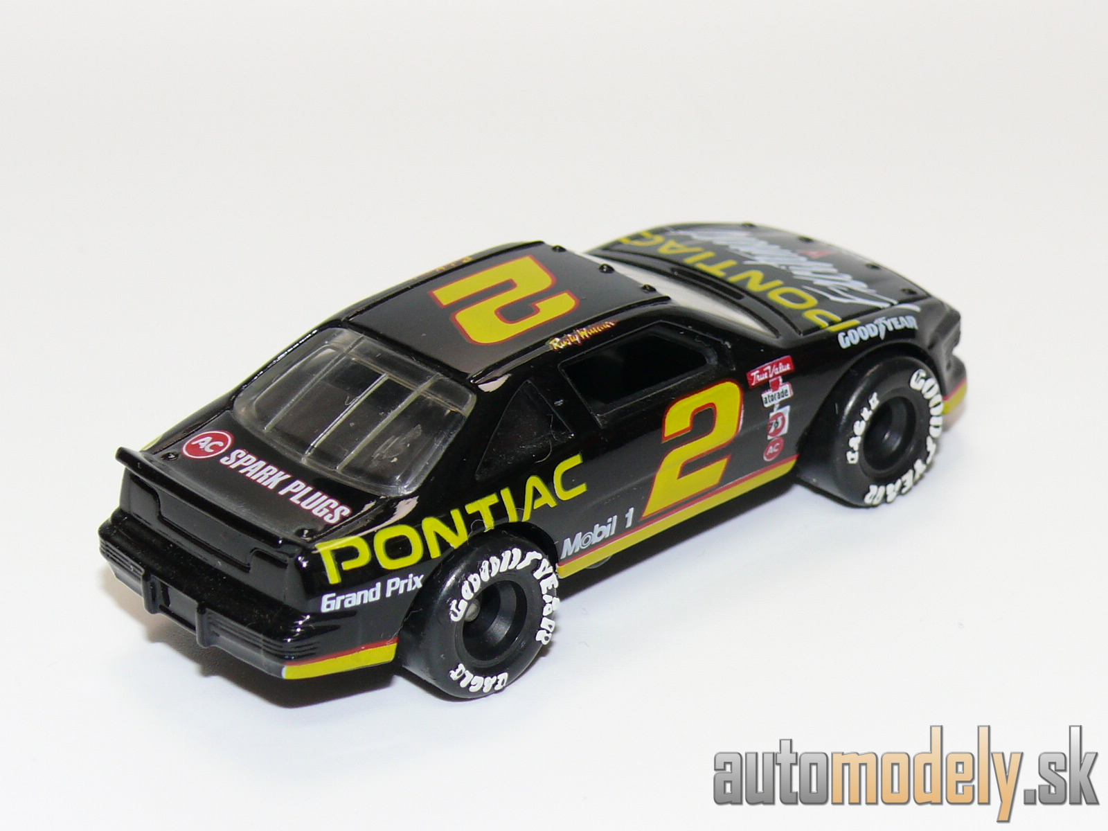 Matchbox - Pontiac Grand Prix - 1:66