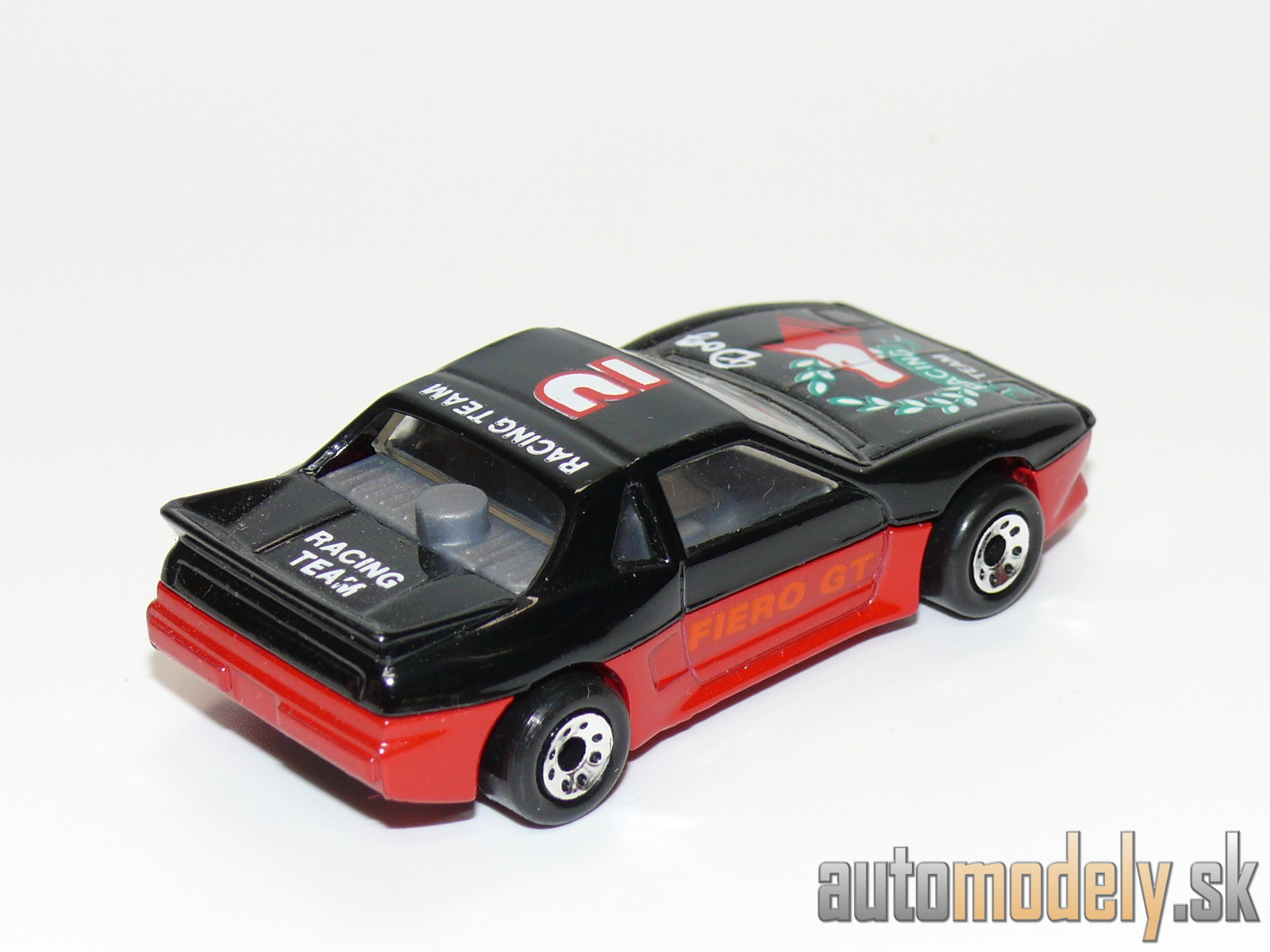 Matchbox - Pontiac Fiero - 1:56