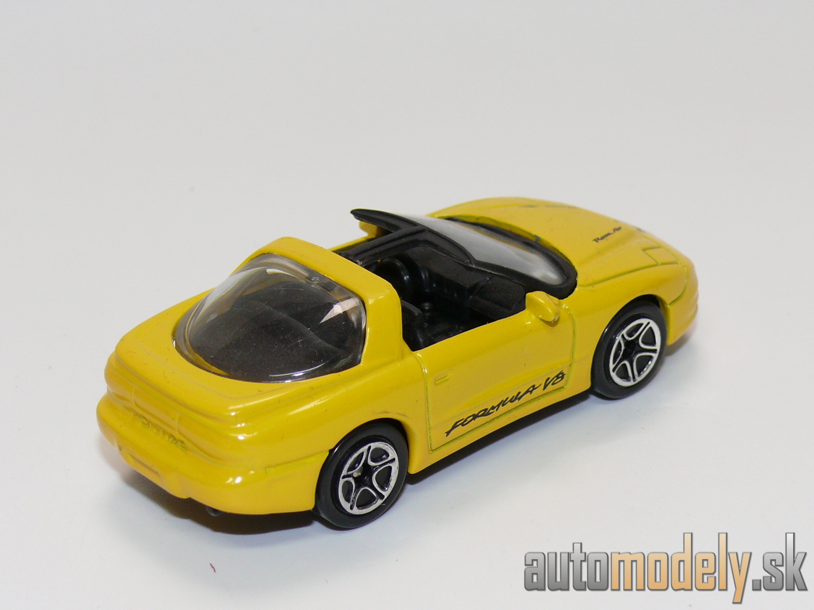 Matchbox - Pontiac Firebird Ram Air - 1:64