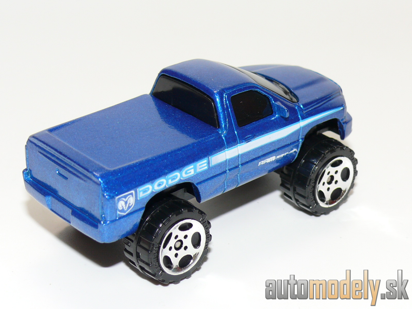 Matchbox - Dodge Ram SRT-10 2003 - 1:70