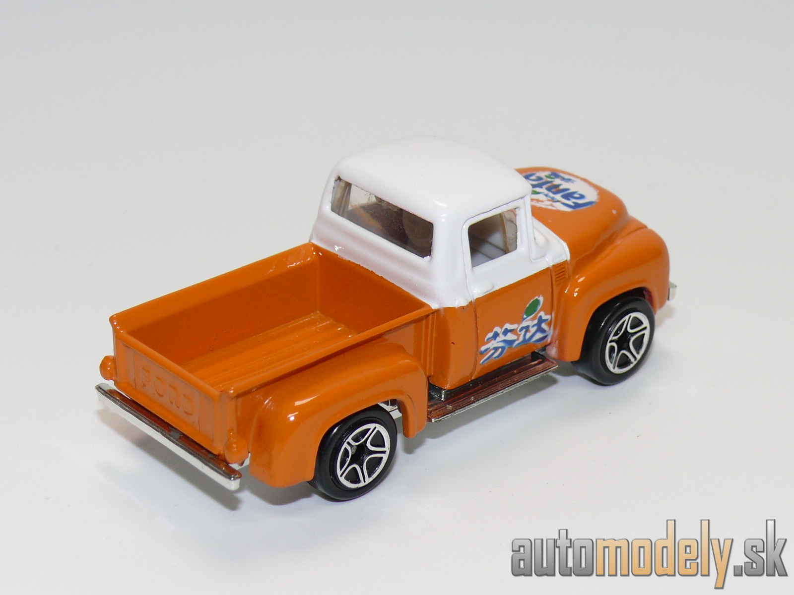 Matchbox - "56 Ford Pick-Up - 1:65