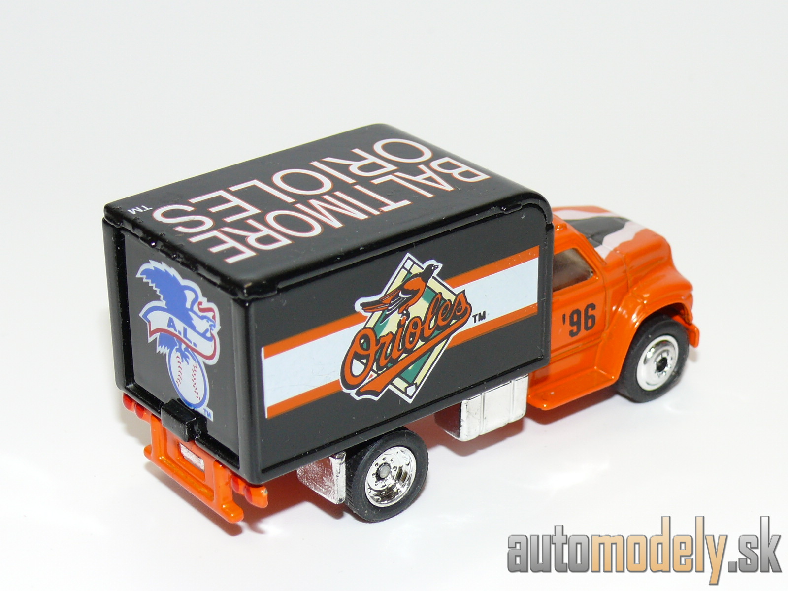 Matchbox - Ford F800 Delivery Van - 1:70