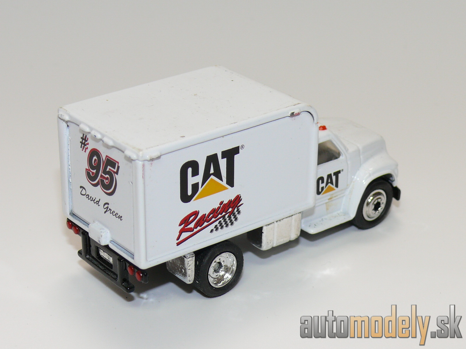 Matchbox - Ford F800 Delivery Van - 1:70