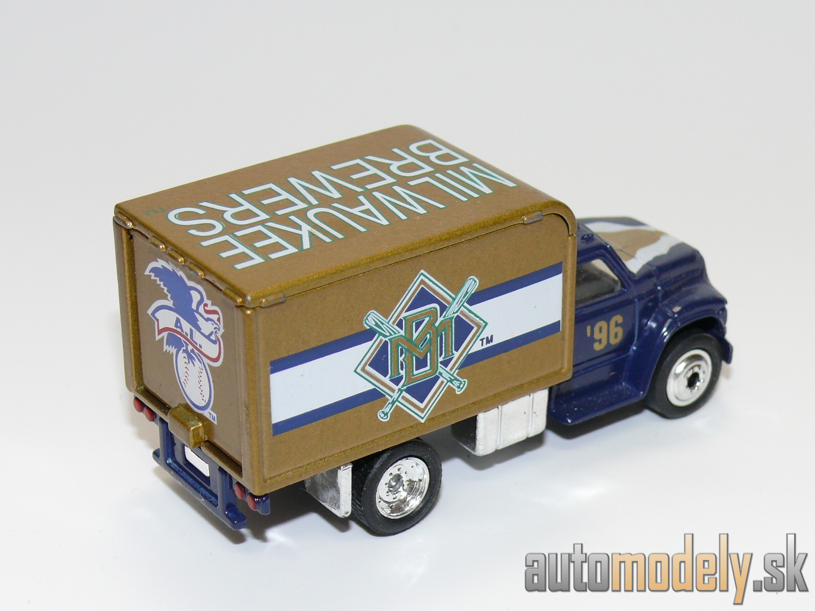 Matchbox - Ford F800 Delivery Van - 1:70