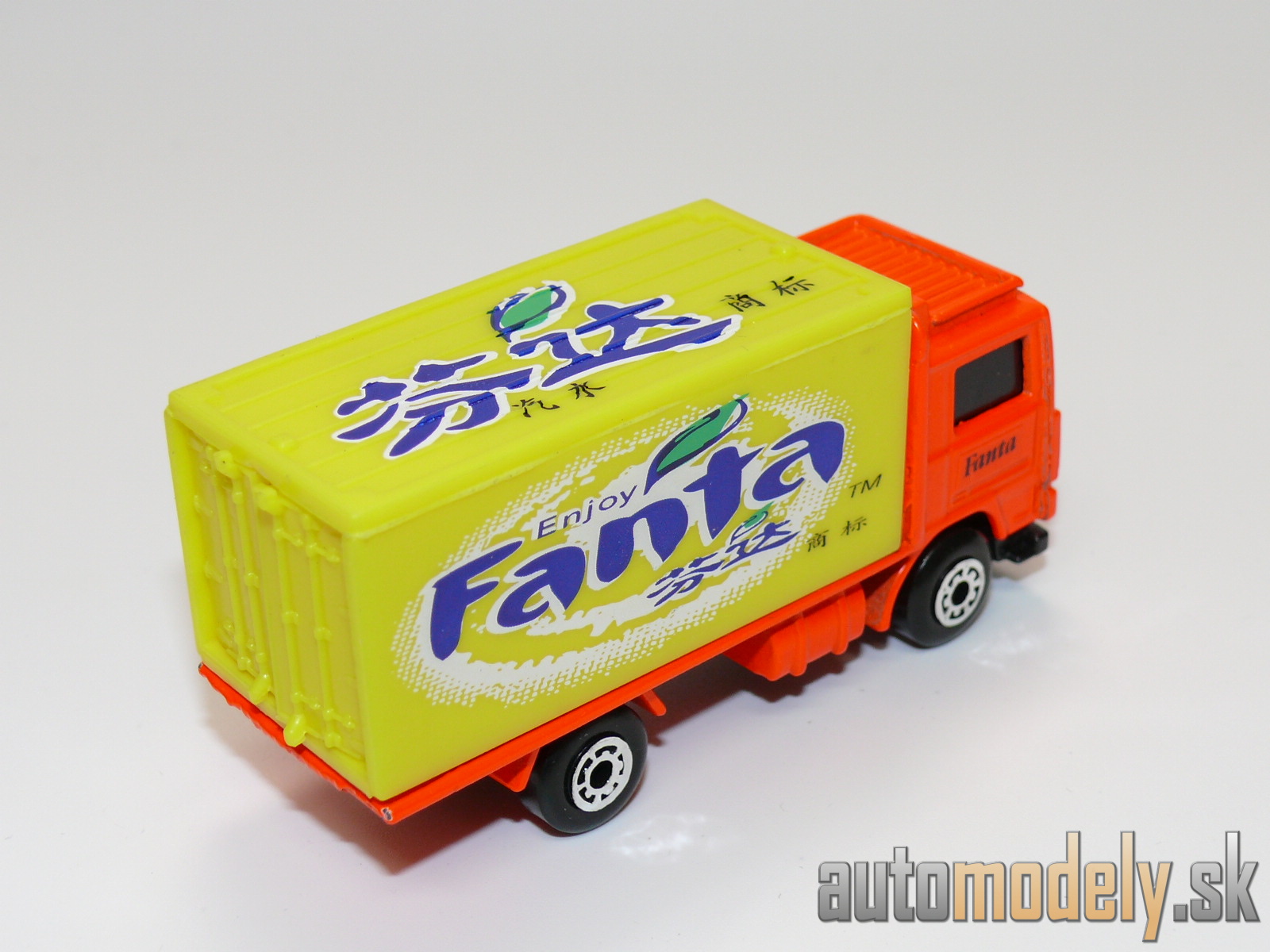 Matchbox - Volvo - 1:90