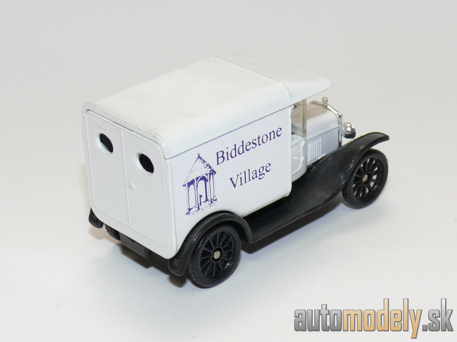 Matchbox - 1921 Model T Ford "Biddestone Village" - 1:52