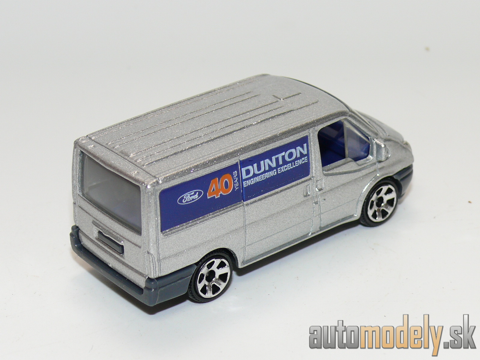 Matchbox - Ford Transit "Dunton Engineering Excellence 40 Years" - 1:63