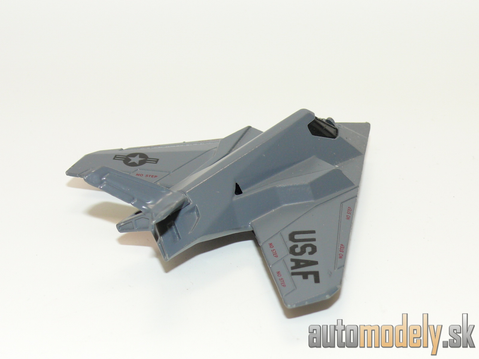 Matchbox - Sky Busters SB36 F-117A Stealth Fighter "USAF"