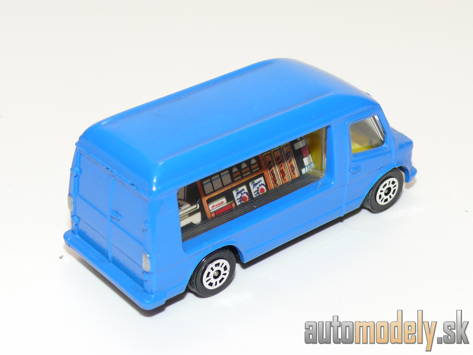 Corgi Juniors - Mercedes Mobile Shop