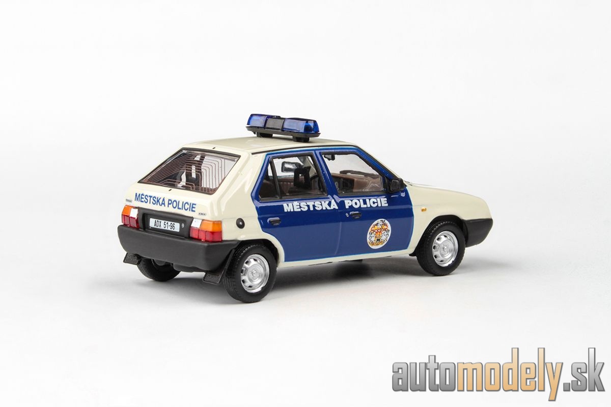 Abrex - Škoda Favorit 136L (1988) Městská Policie Praha - 1:43
