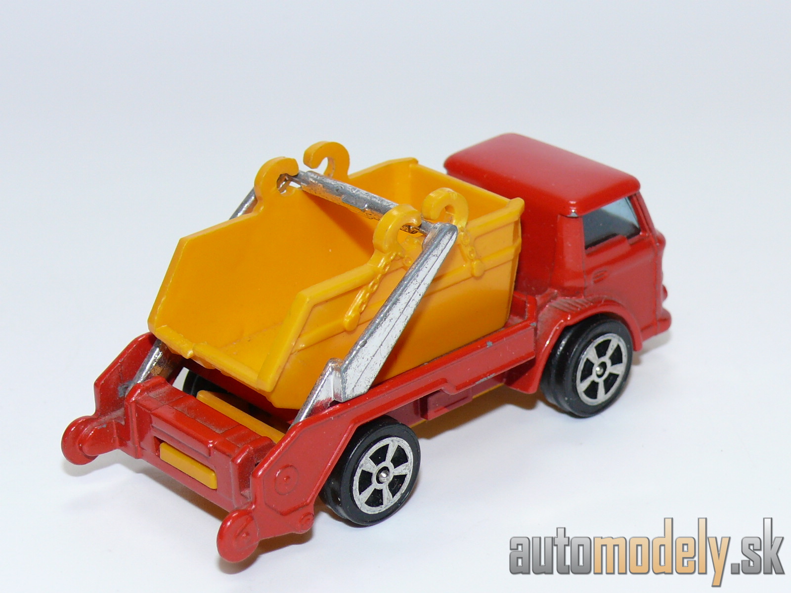 Corgi Juniors Whizzwheels - Ford D 1000