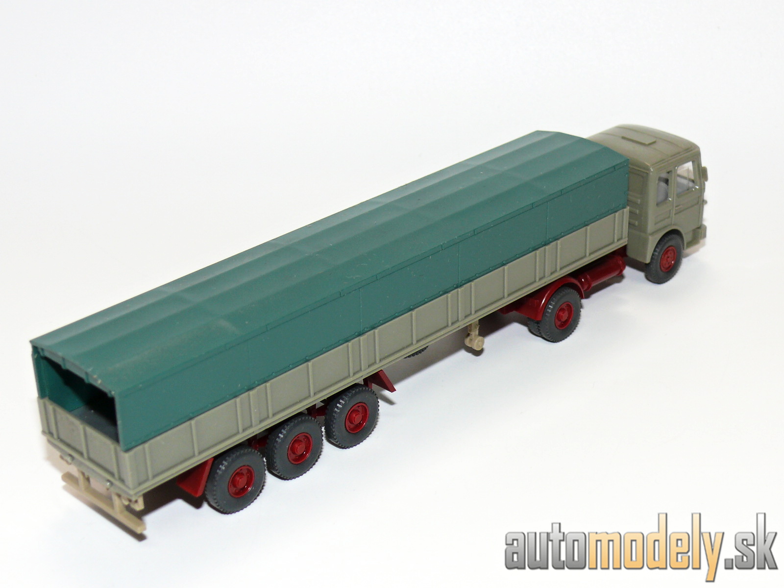 Wiking 517 - MAN Sattelzug mit Dreiachs-Auflieger - HO 1:87
