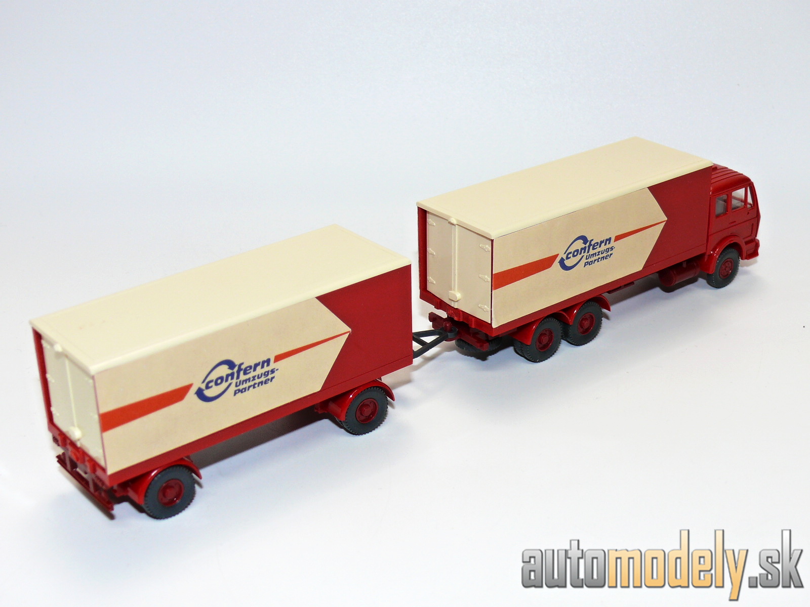 Wiking 457 - MB 2232 "Confern" - HO 1:87