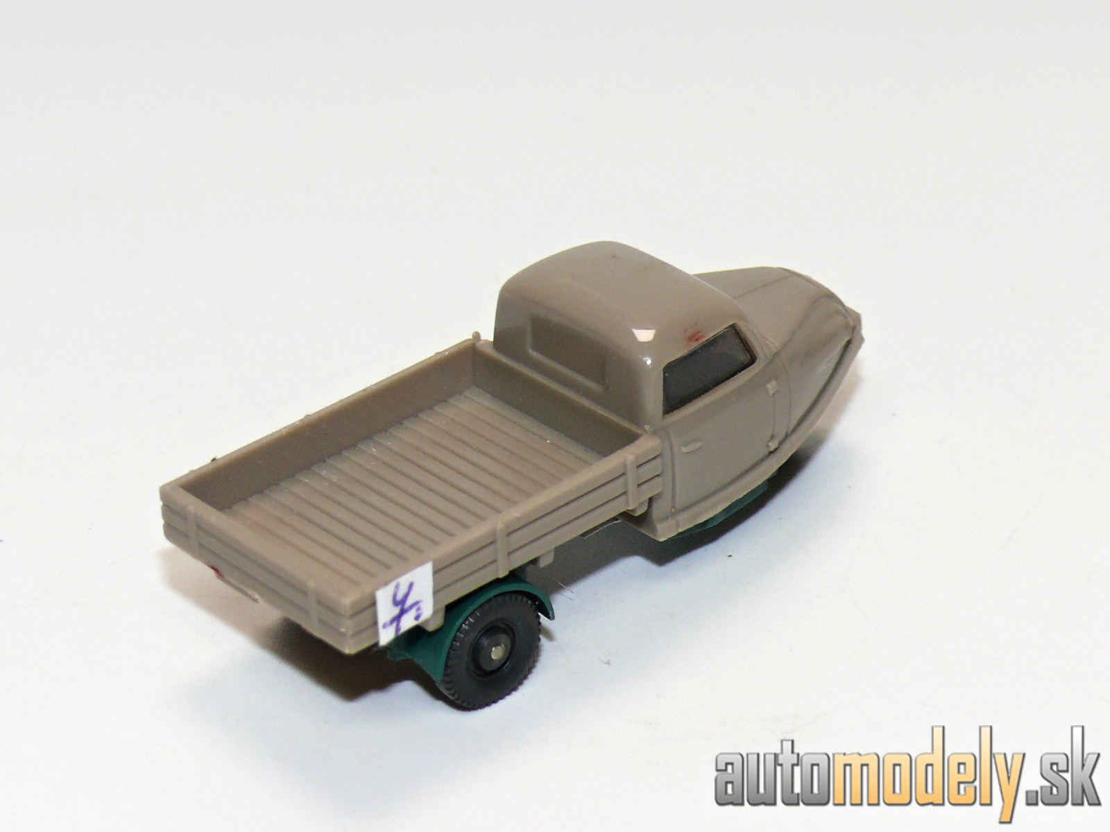 Wiking 330/4 - Goliath Goli Dreirad - 1:87