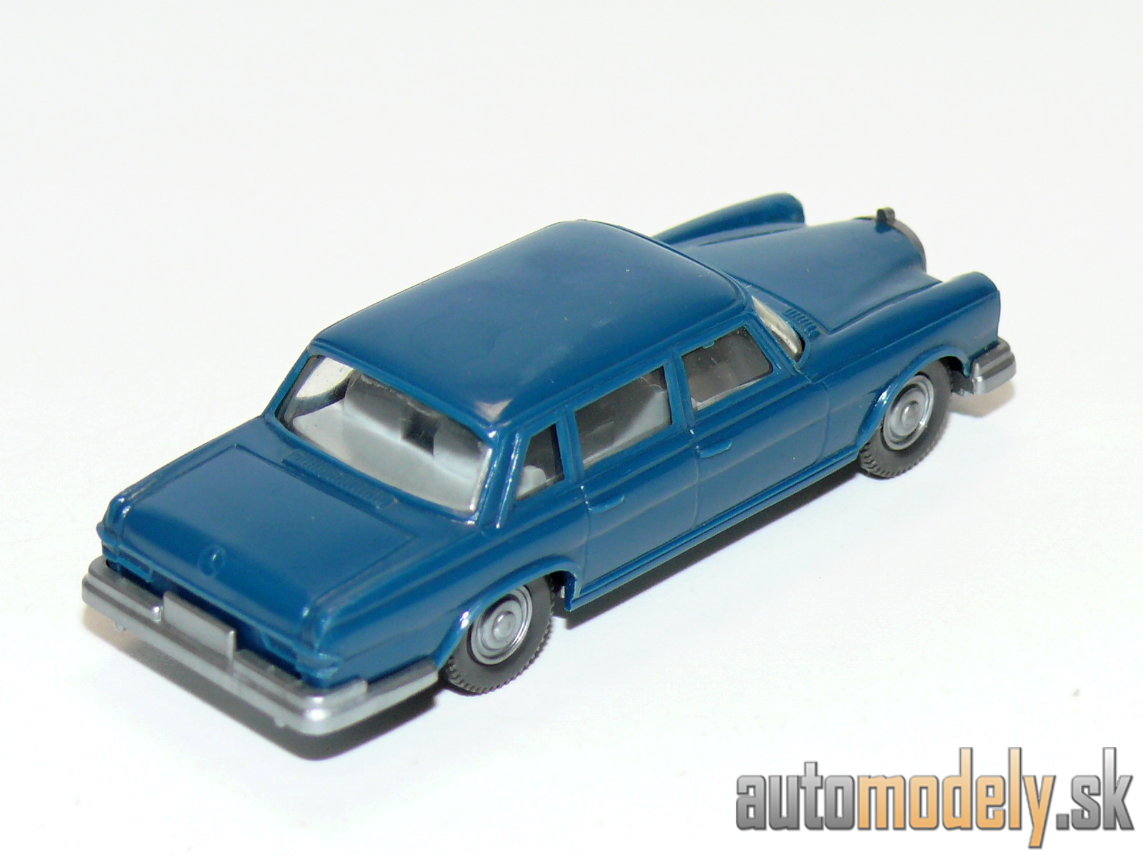Wiking 156/1 - Mercedes Benz 600 - 1:87