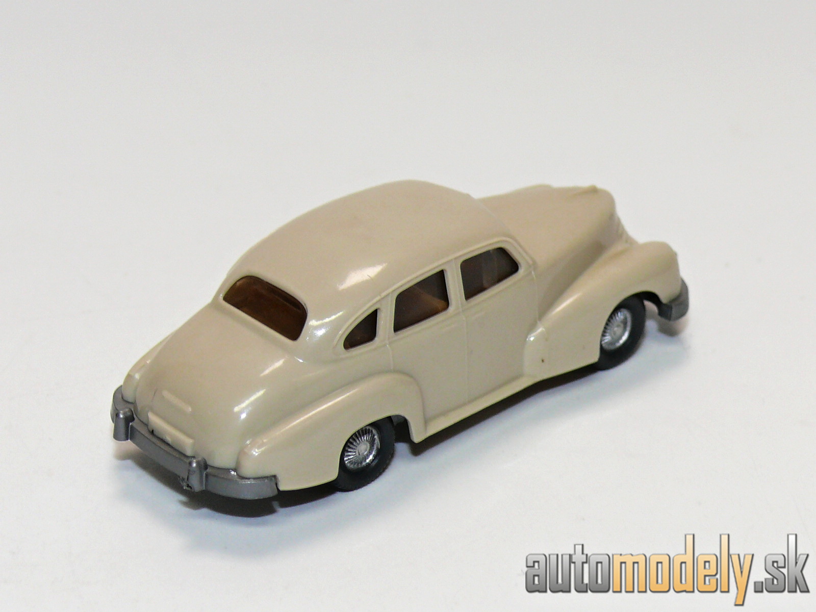 Wiking 110/4 - Opel Kapitän 51 - 1:87