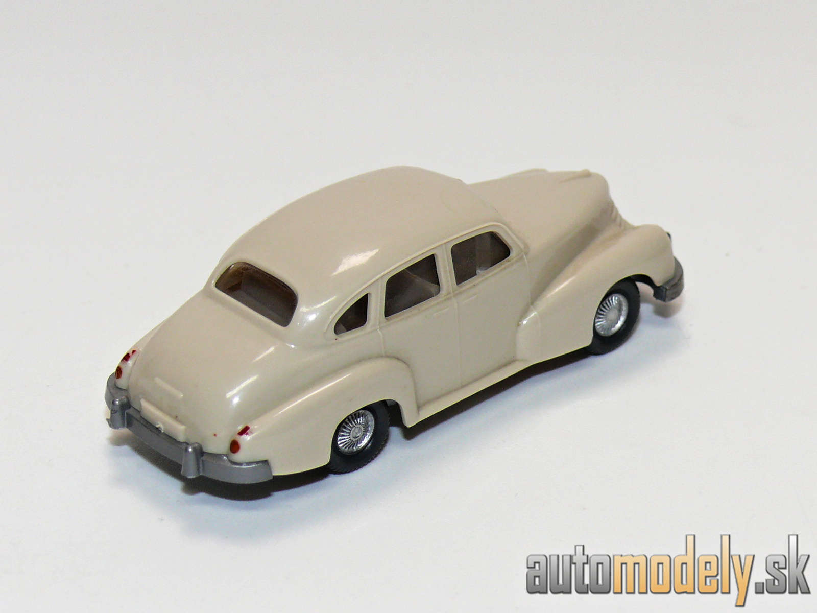 Wiking 110/4 - Opel Kapitän 51 - 1:87