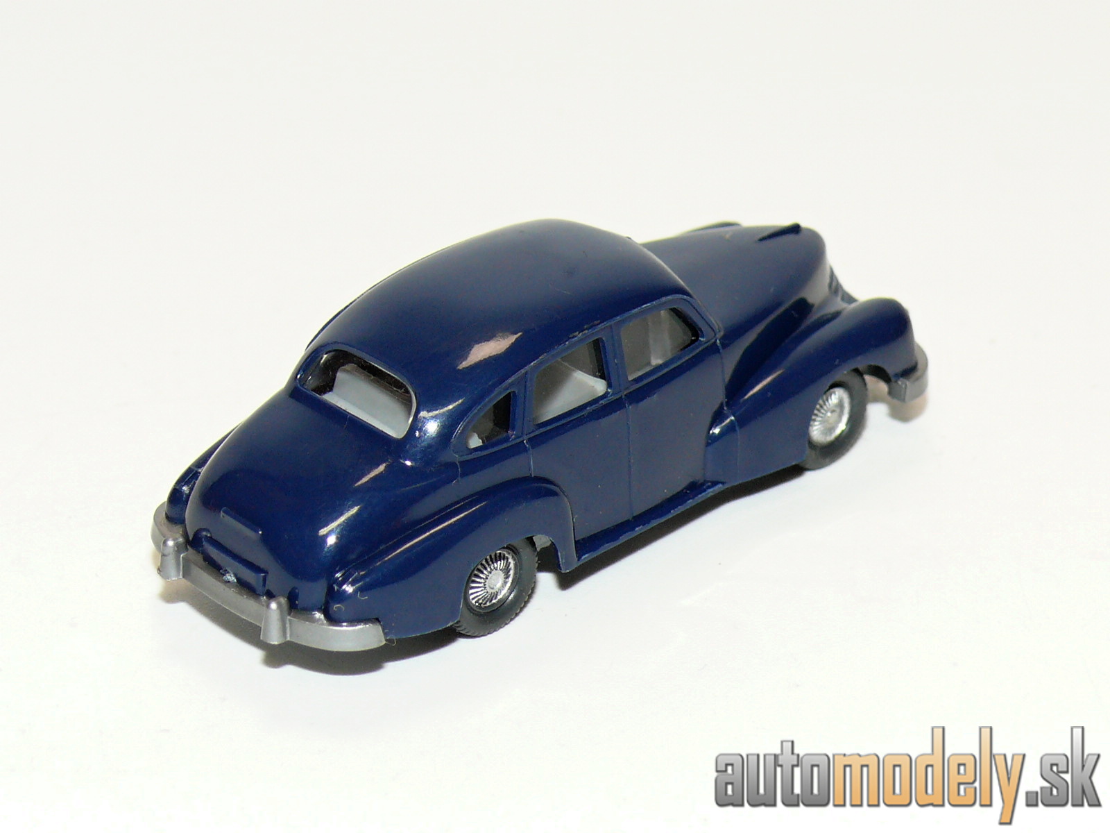 Wiking 110/4 - Opel Kapitän 51 - 1:87