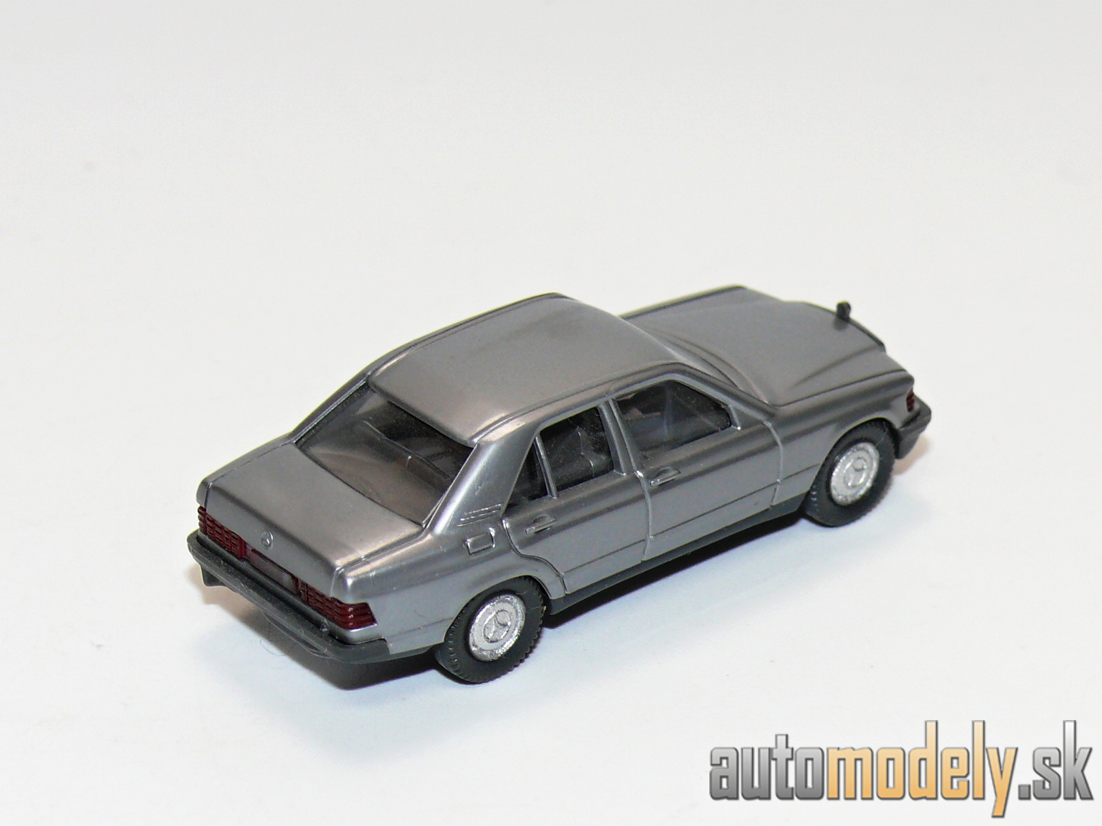 Wiking 145/2 - Mercedes 190 E - 1:87
