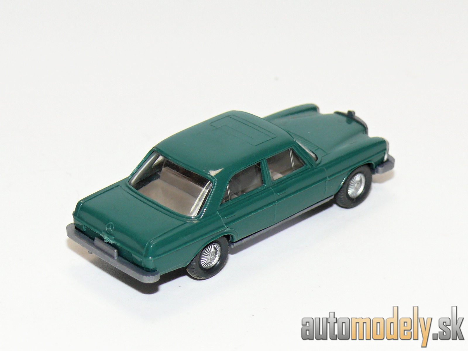 Wiking 141/3 - Mercedes Benz 200/8 Limousine - 1:87