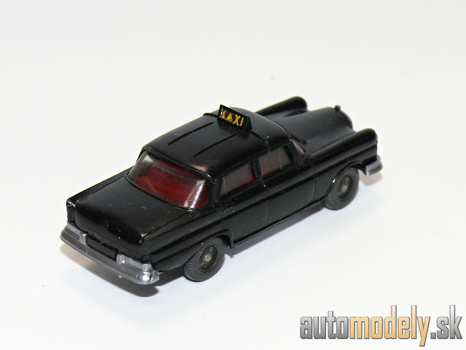 Wiking 149/6 - Mercedes-Benz 220 S Taxi - 1:87