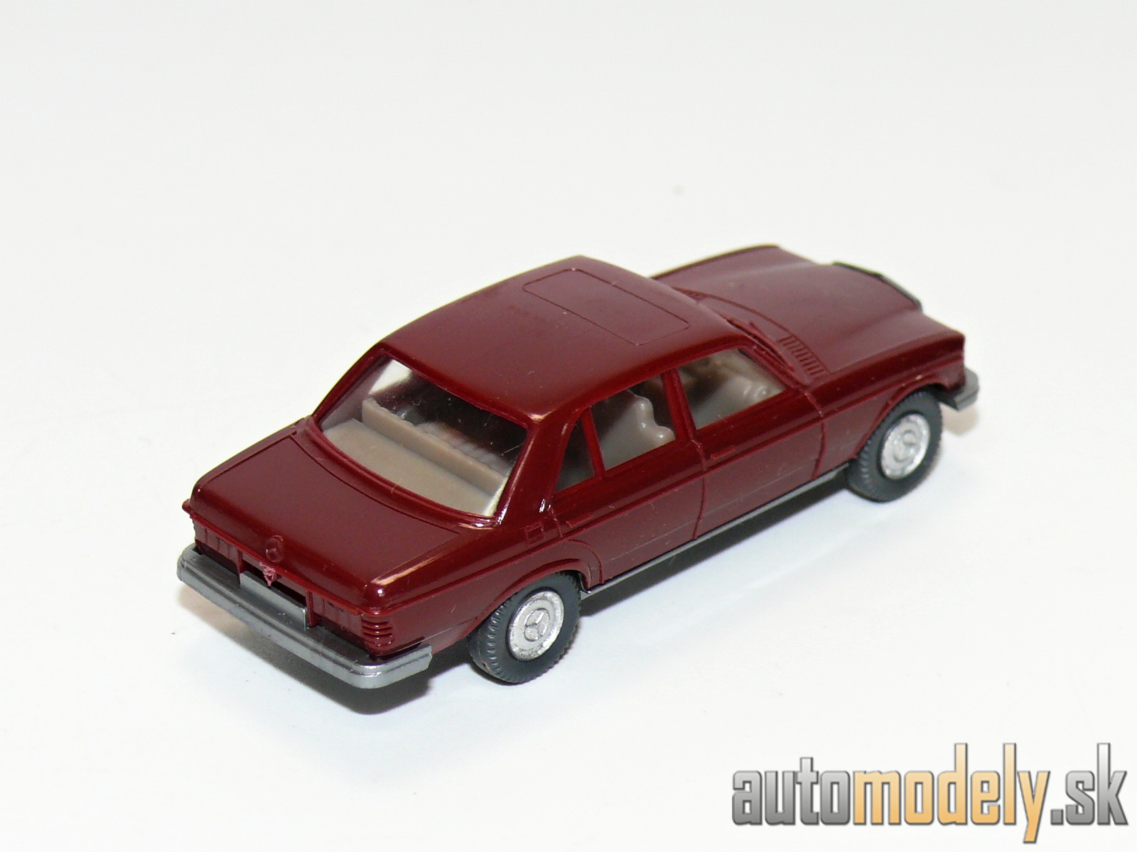 Wiking 152/3 - Mercedes Benz 240 D - 1:87