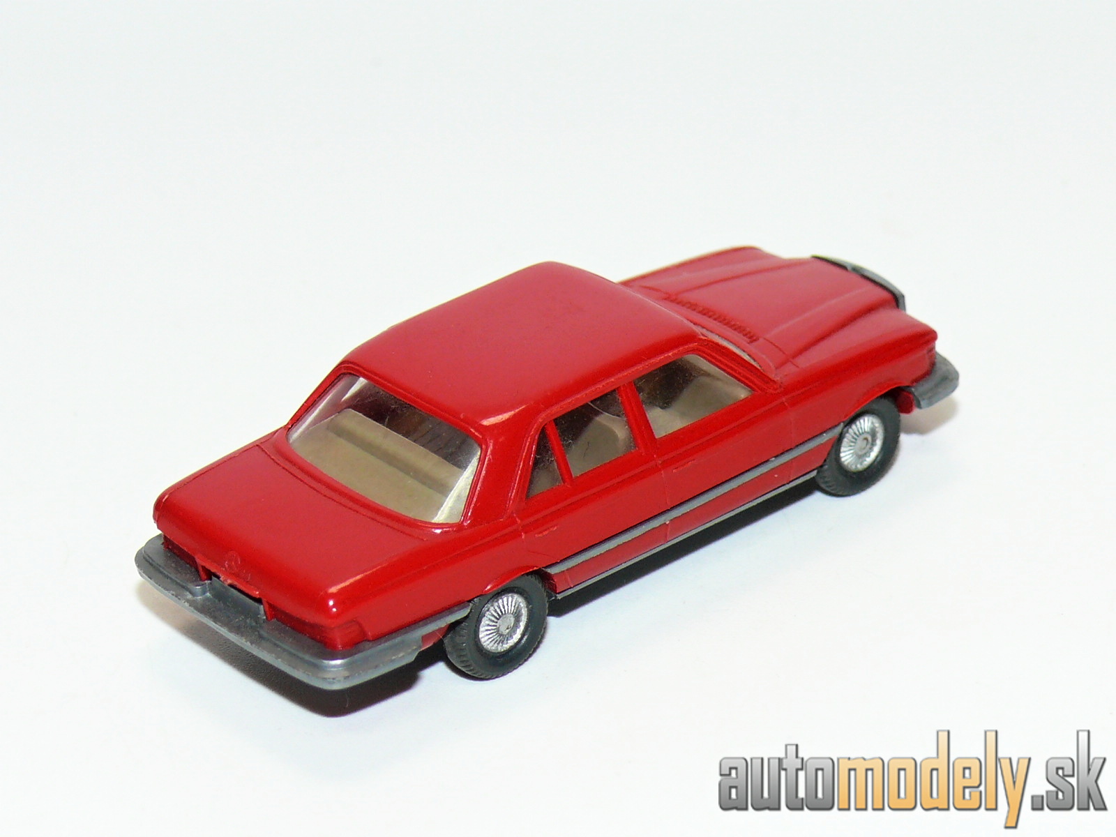 Wiking 151/1 - Mercedes Benz 450 SE - 1:87