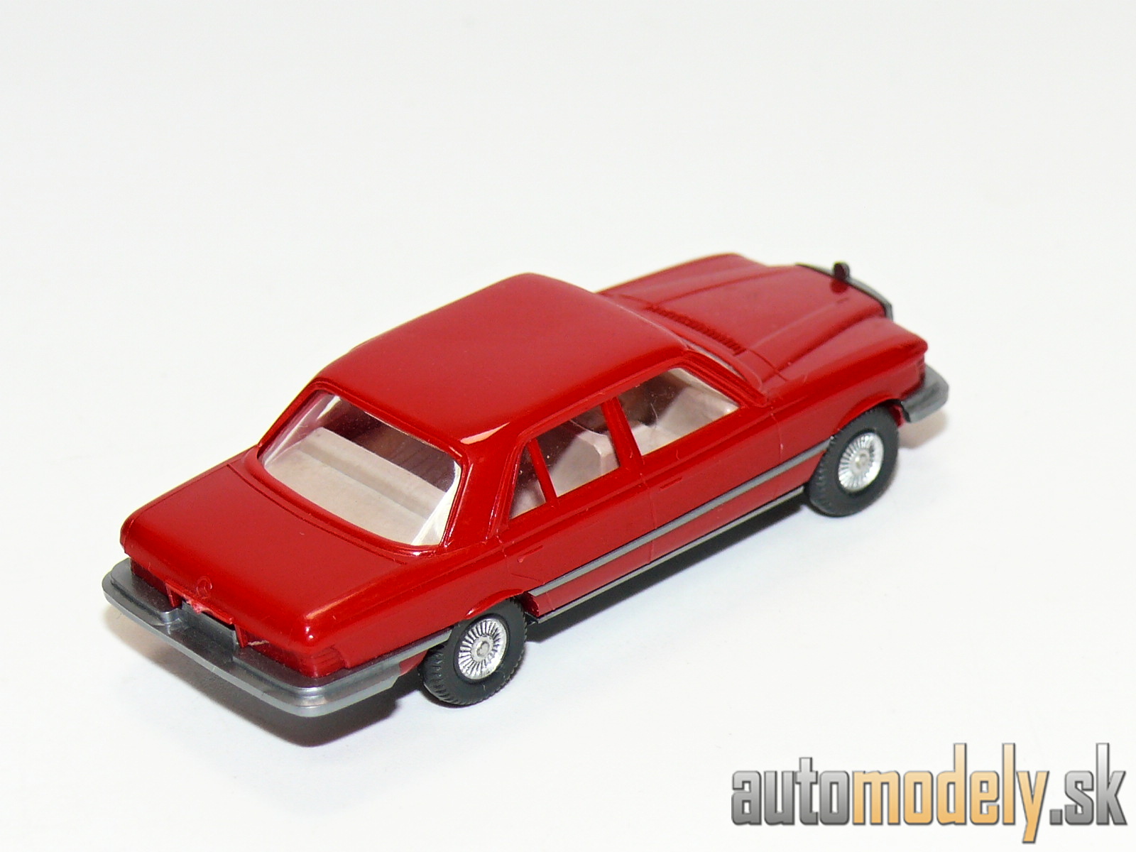 Wiking 151/1 - Mercedes Benz 450 SE - 1:87