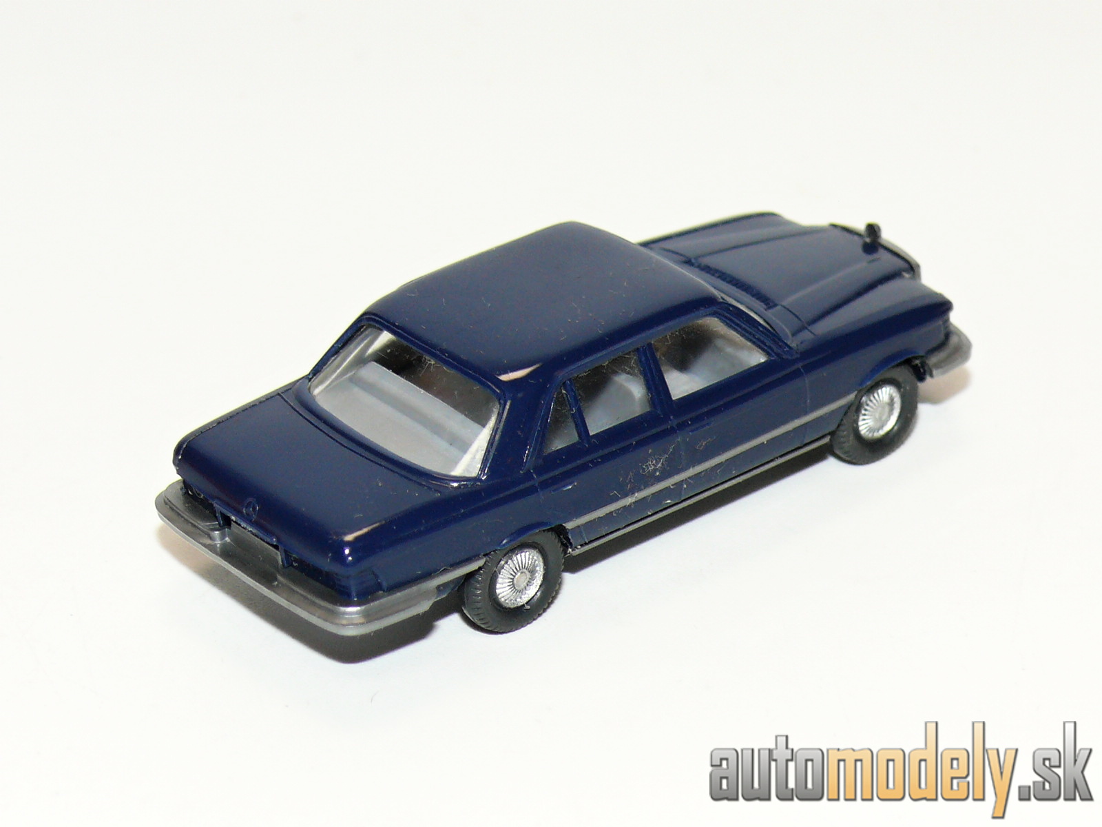 Wiking 151/1 - Mercedes Benz 450 SE - 1:87