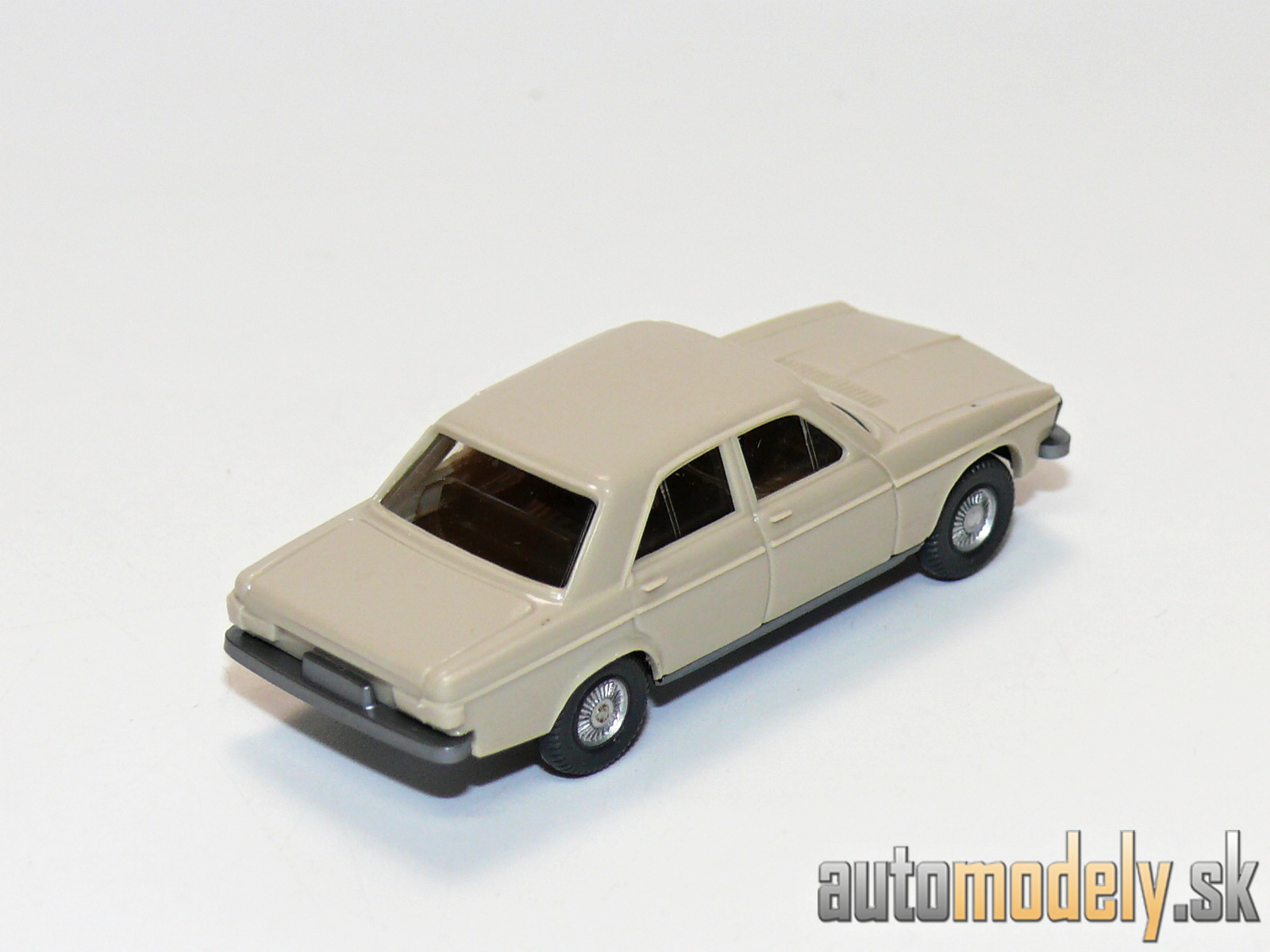 Wiking 120/6 - Audi 100 Limousine - 1:87