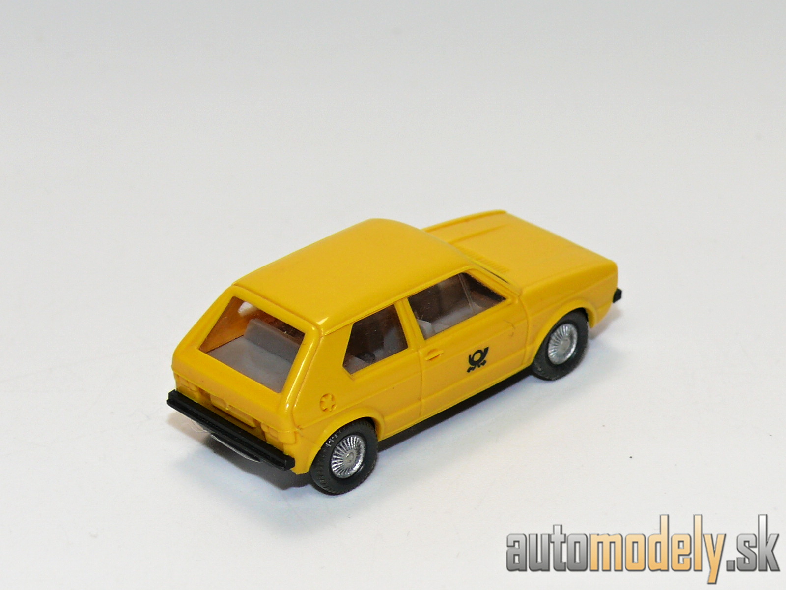 Wiking 49/2 - VW Golf 2türig Post - 1:87