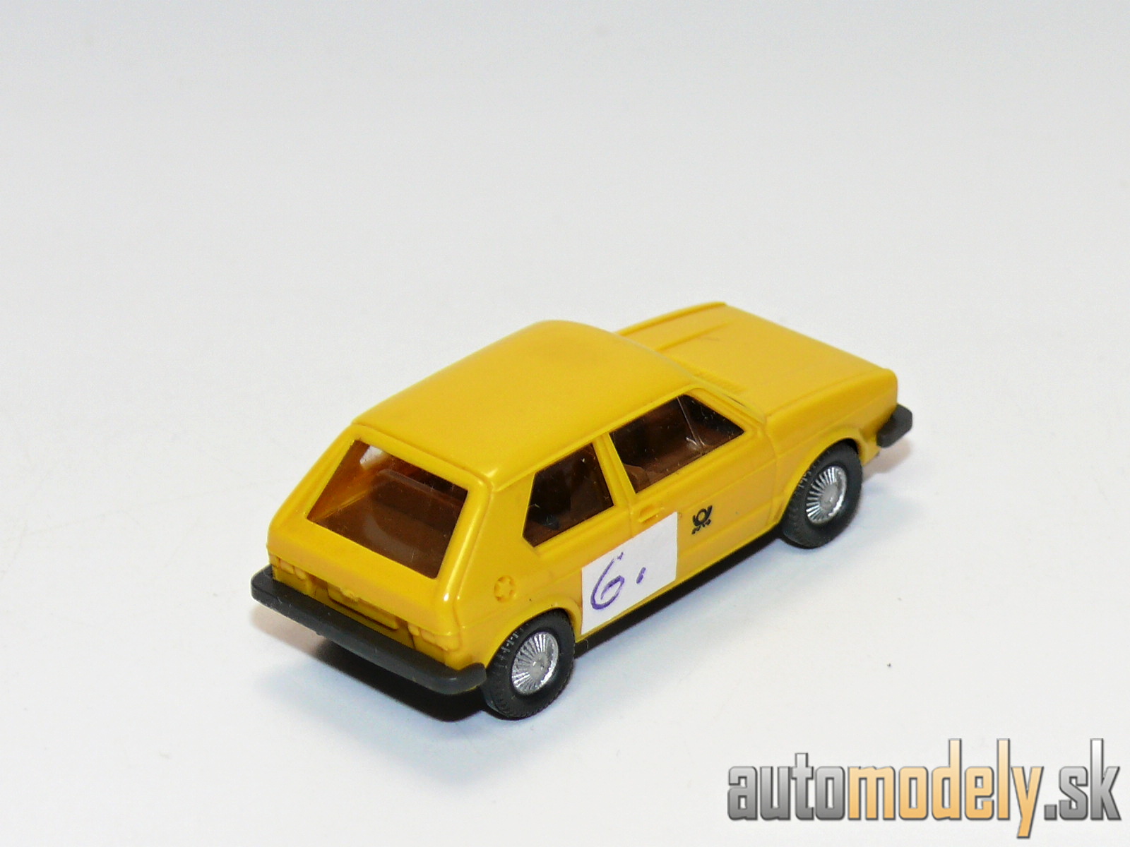 Wiking 49/2 - VW Golf 2türig Post - 1:87