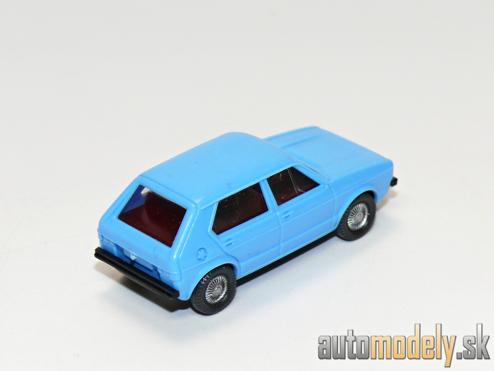 Wiking 44/3 - VW Golf I 4türig - 1:87