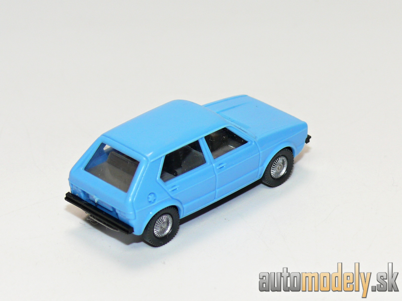 Wiking 44/3 - VW Golf I 4türig - 1:87