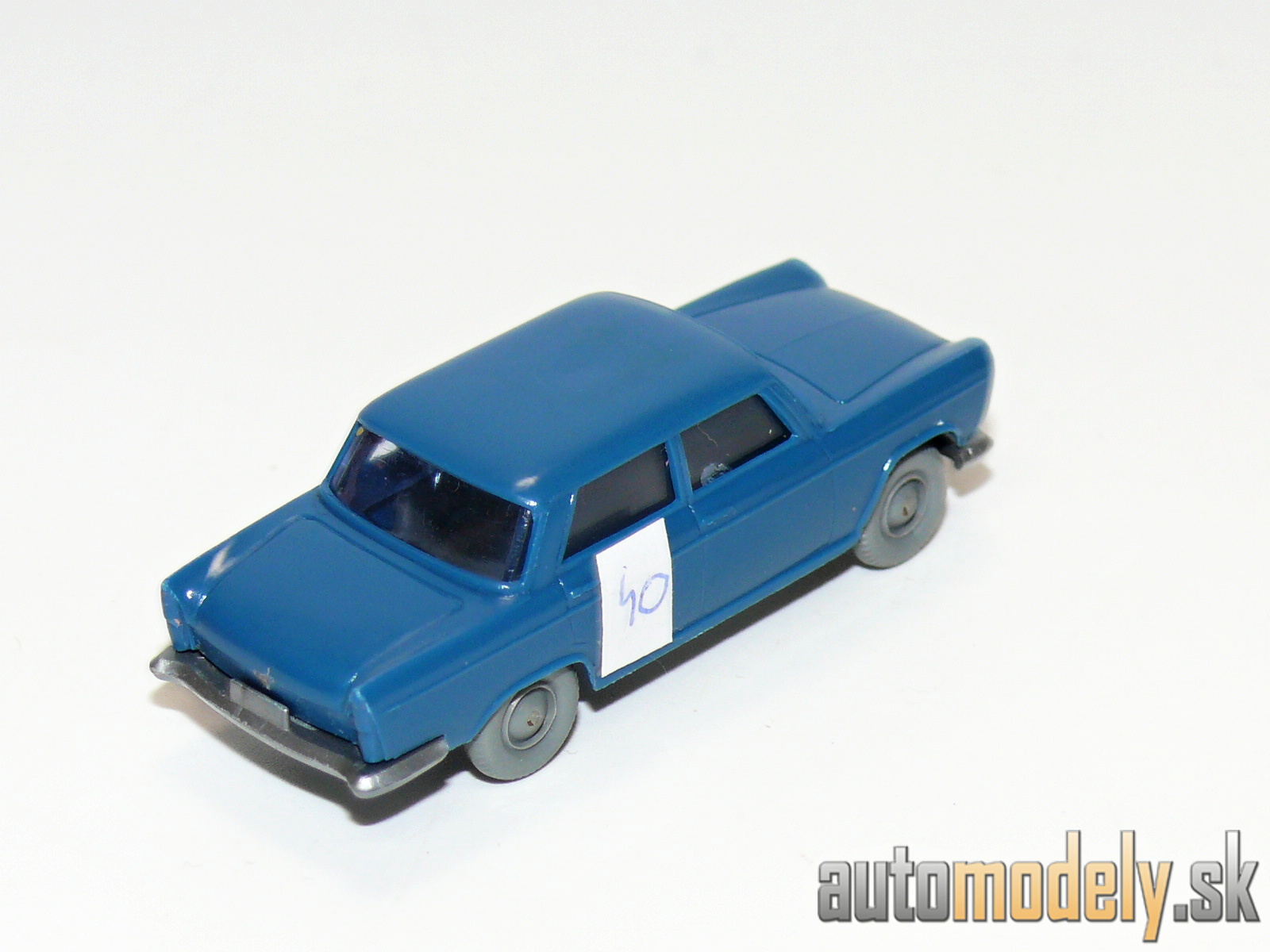 Wiking 90/3 - Fiat 1800 Limousine - 1:87