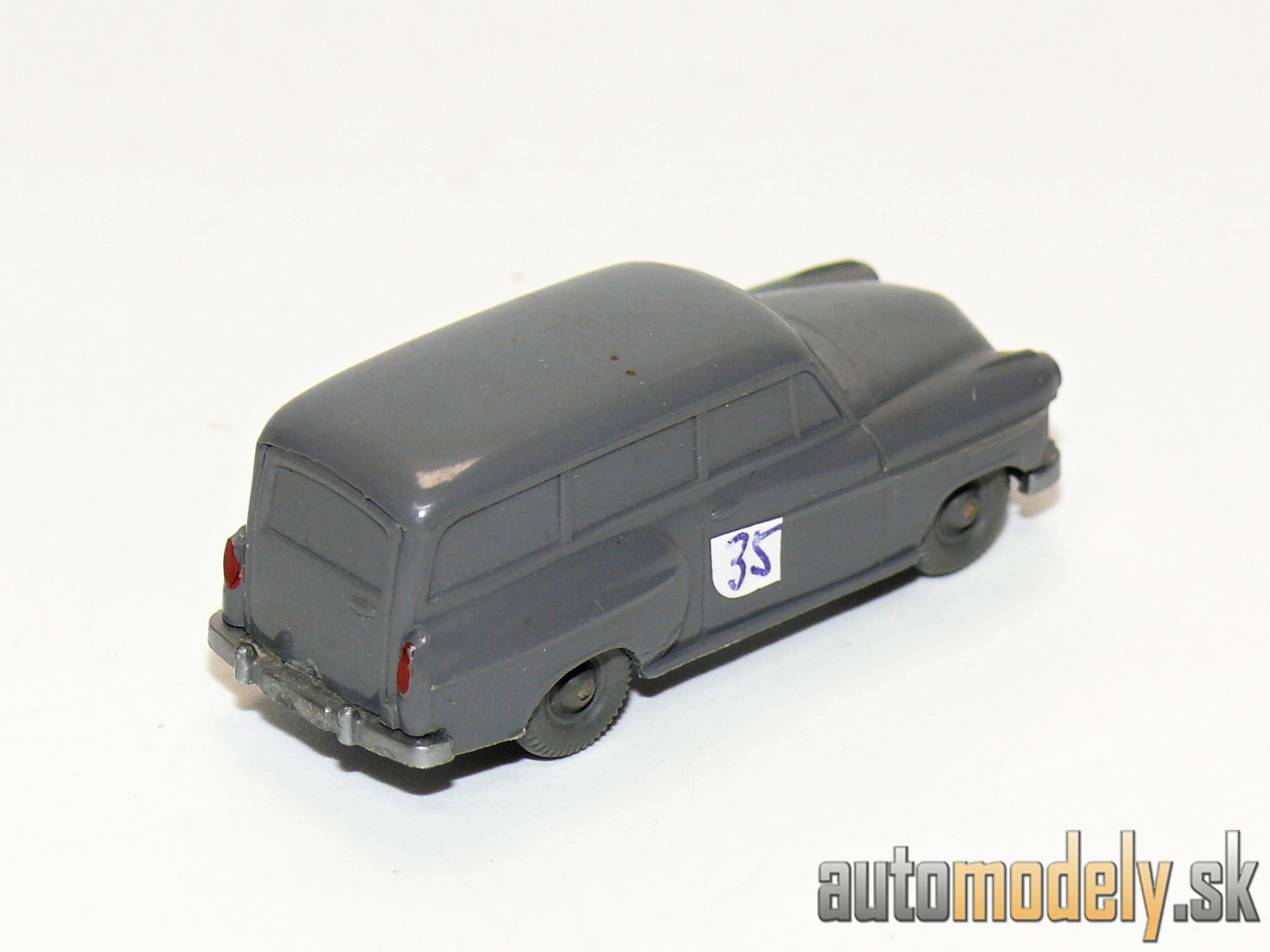 Wiking 70/1 - Opel Olympia Rekord Caravan - 1:87